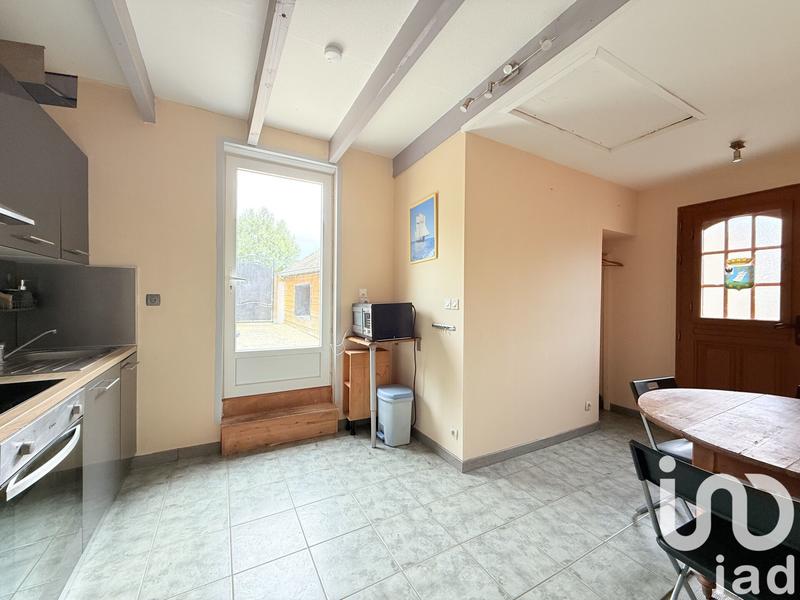 Maison - 182 m² - 6 pièces