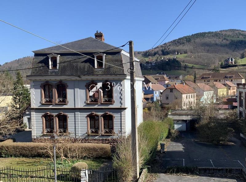 Villa - 207 m² - 8 pièces