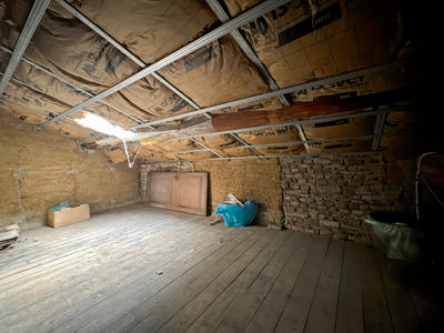 Appartement - 80 m² - 3 pièces