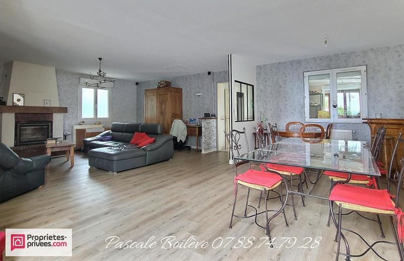 Maison - 171 m² - 6 pièces
