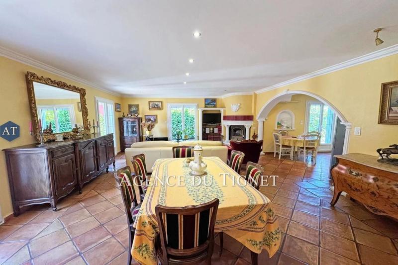 Villa - 156 m² - 6 pièces