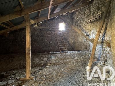 Ferme - 130 m² - 2 pièces