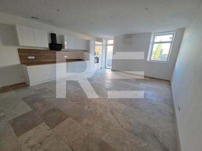 Maison de village - 110 m² - 3 pièces