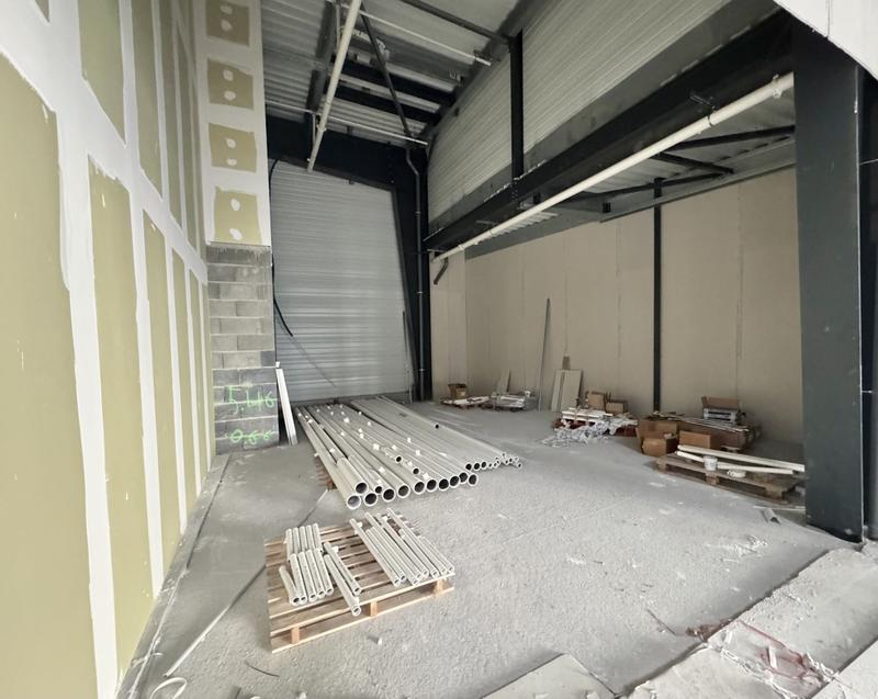 Local commercial - 56 m² - 1 pièce