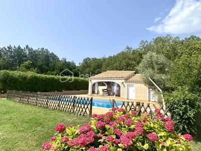 Maison - 135 m² - 6 pièces