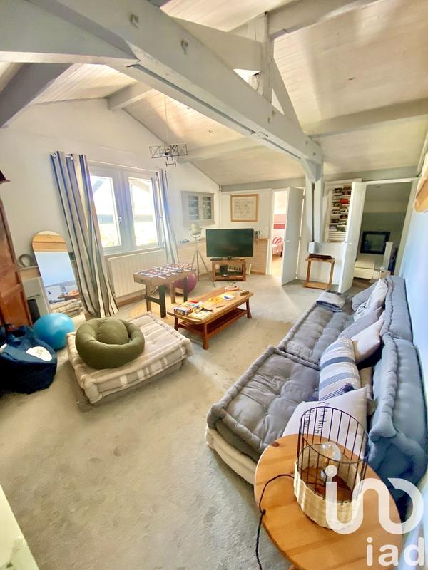 Maison - 140 m² - 8 pièces