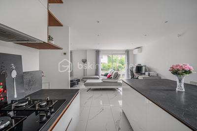 Villa - 223 m² - 5 pièces