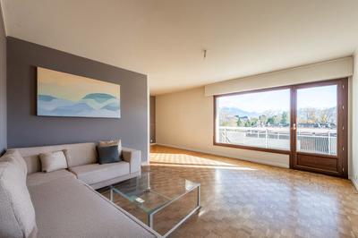 Appartement - 92 m² - 4 pièces