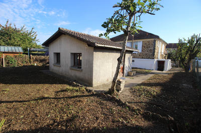 Maison - 96 m² - 4 pièces