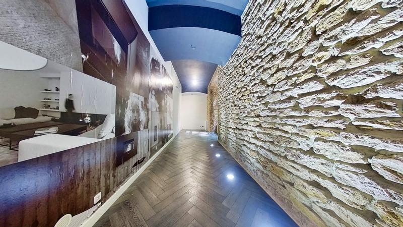 Local commercial - 139 m² - 1 pièce