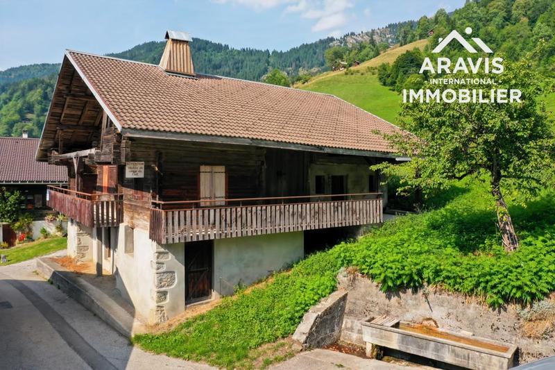 Maison - 213 m² - 5 pièces