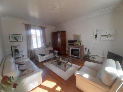 Maison de maîtres - 276 m² - 10 pièces