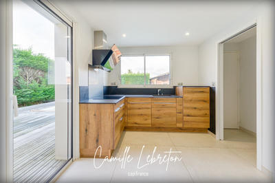 Maison - 143 m² - 7 pièces