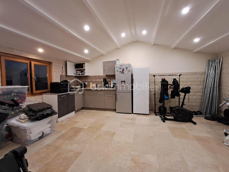 Maison - 95 m² - 4 pièces