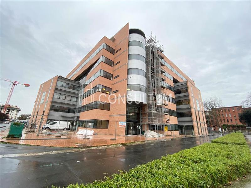 Bureau - 378 m²