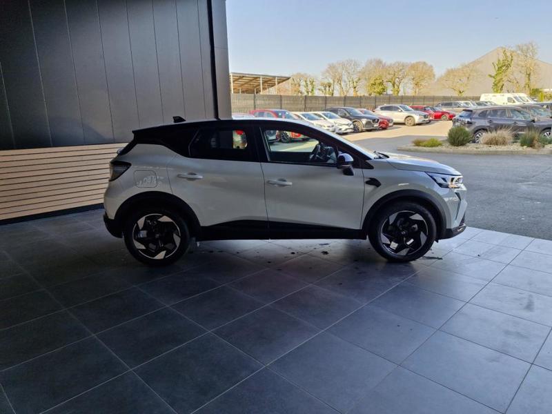 Renault Captur II techno E-Tech full hybrid 145