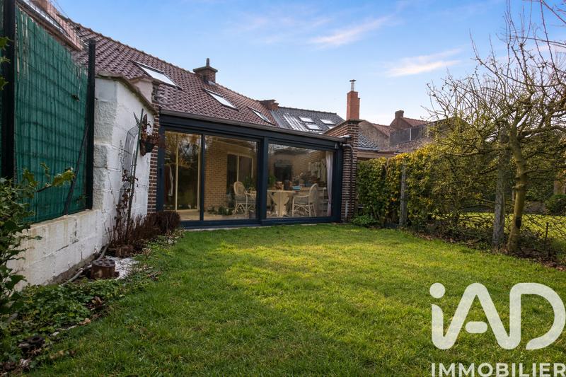 Maison - 98 m² - 4 pièces