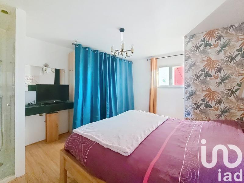 Maison - 233 m² - 10 pièces