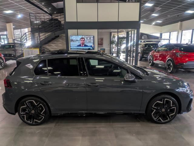 Volkswagen Golf 1.5 eTSI Evo2 150 Dsg7 R-Line