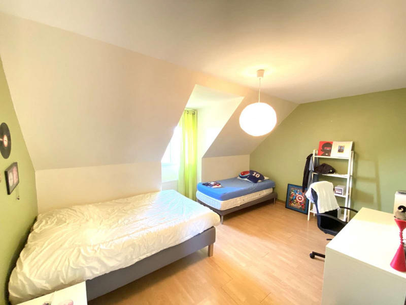 Maison - 160 m² - 8 pièces