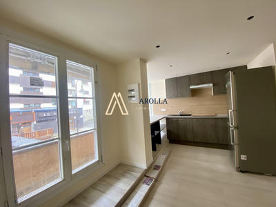 Immeuble - 112 m² - 3 pièces