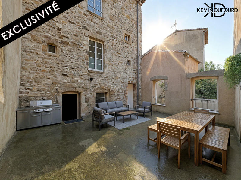 Propriété - 130 m² - 6 pièces