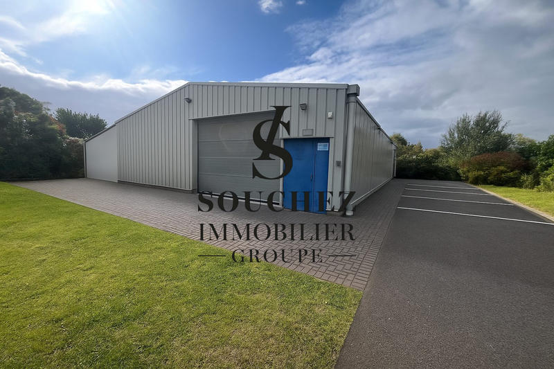 Local d'activités - 675 m²