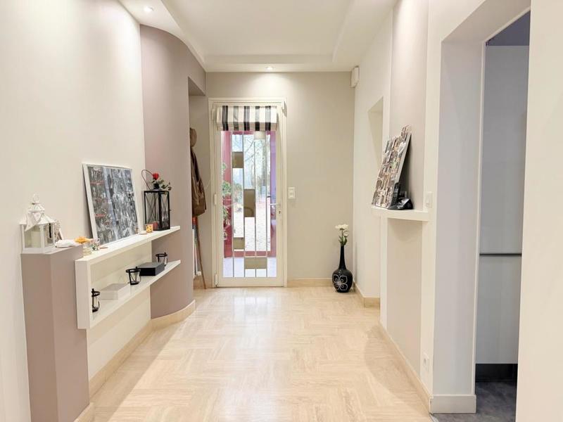 Maison d'architecte - 180 m² - 7 pièces