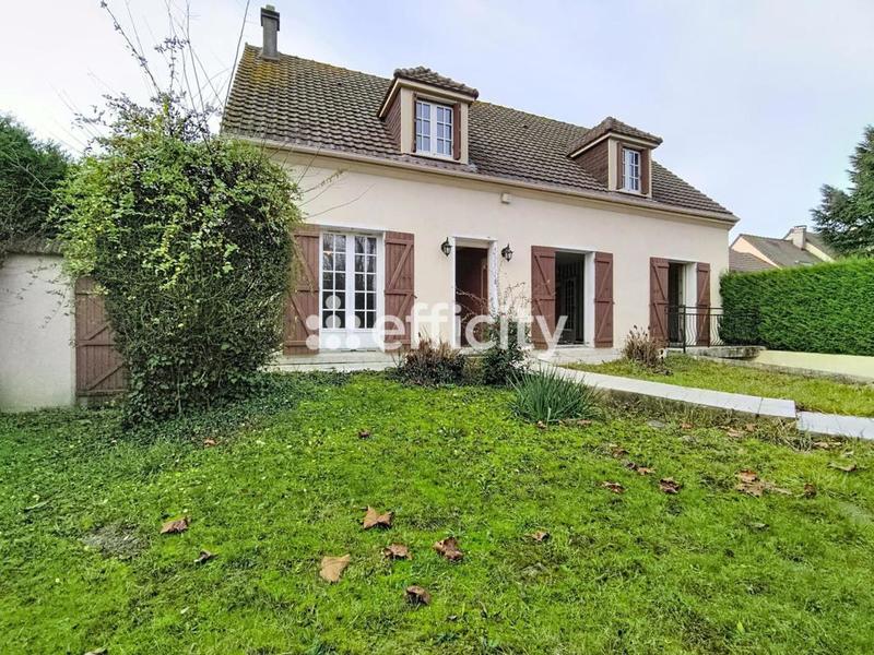 Maison - 156 m² - 9 pièces