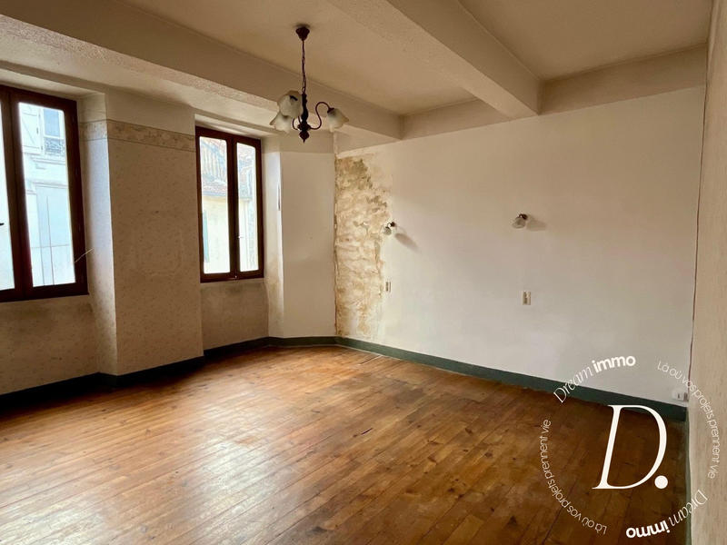 Maison - 85 m² - 3 pièces