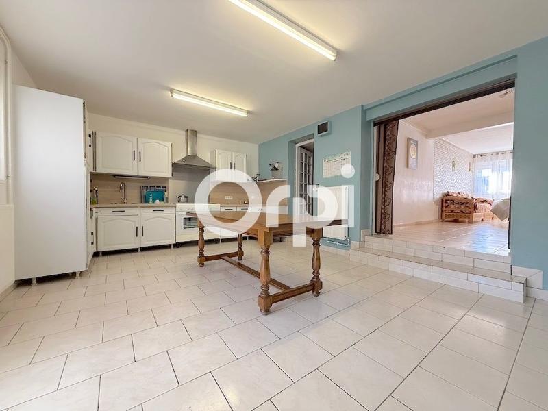 Maison - 105 m² - 5 pièces