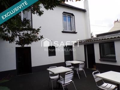 Maison de ville - 128 m² - 6 pièces