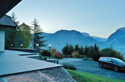 Maison d'architecte - 380 m² - 7 pièces