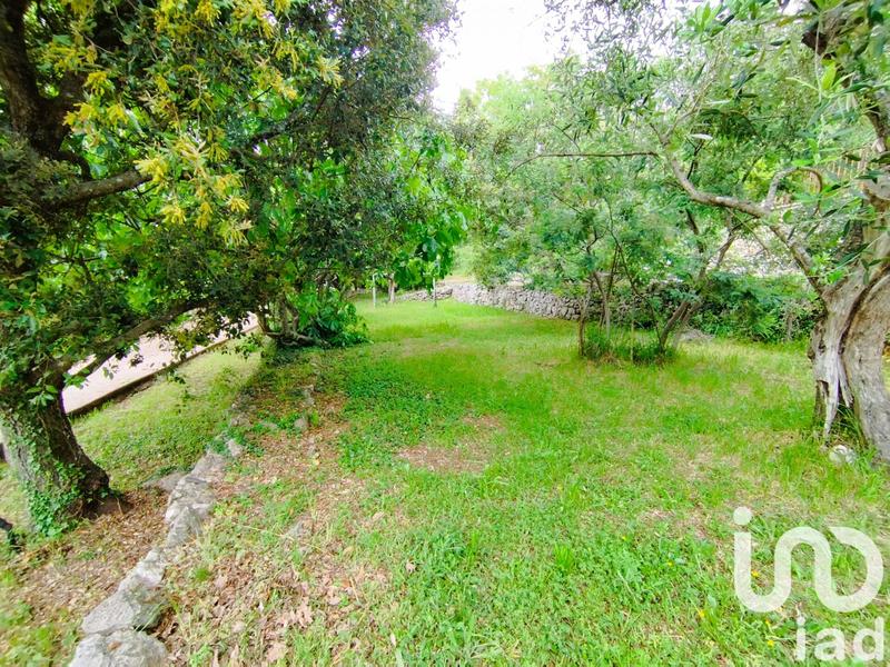 Maison - 202 m² - 7 pièces