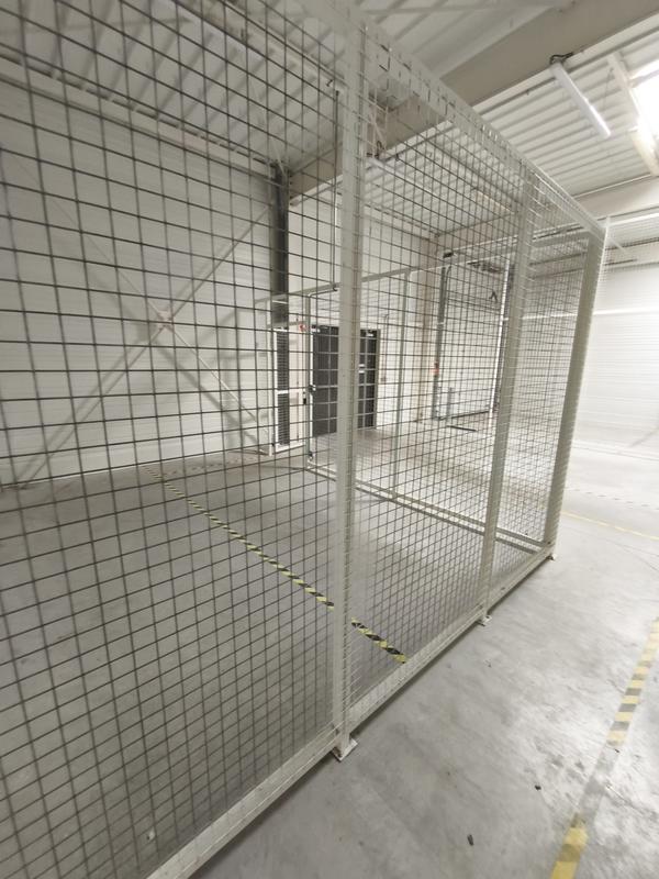 Local d'activités - 357 m²