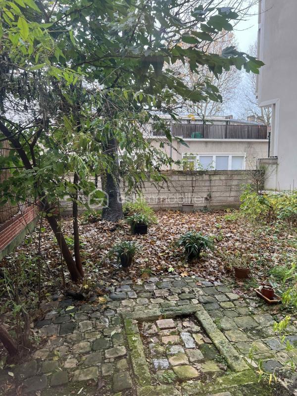 Loft - 81 m² - 4 pièces