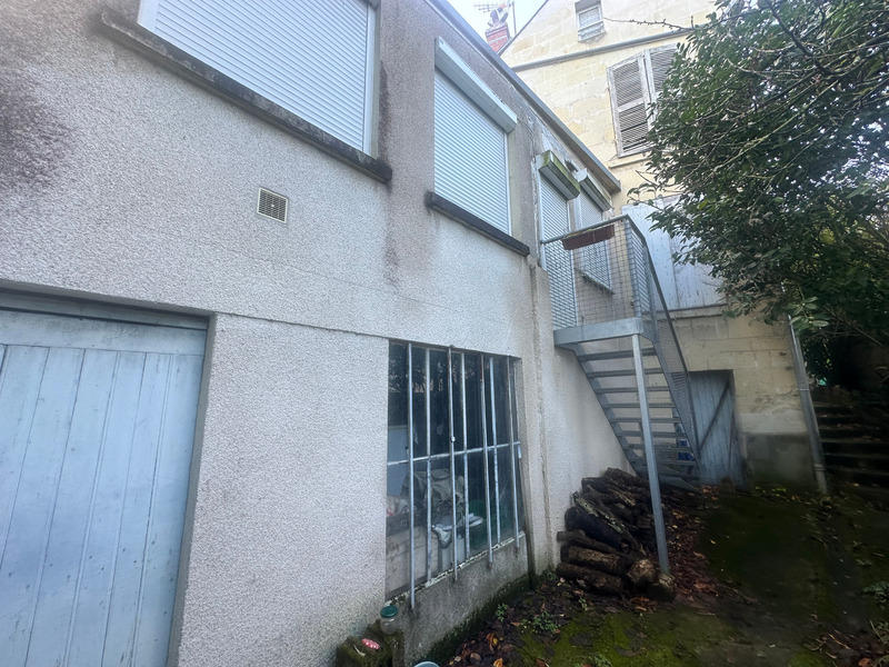 Maison en pierre - 93 m² - 5 pièces