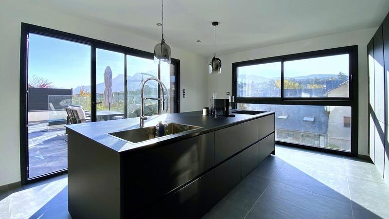 Villa - 130 m² - 4 pièces