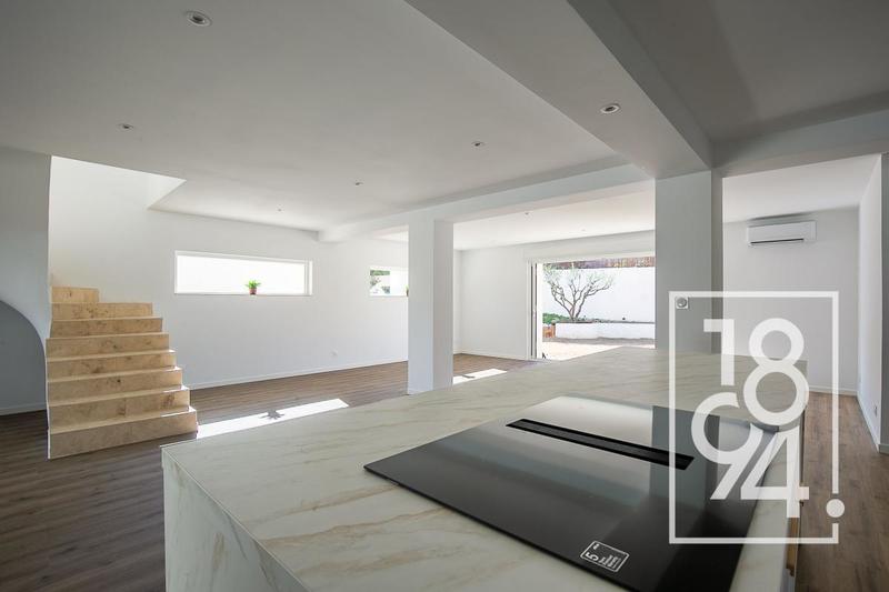 Villa - 190 m² - 6 pièces