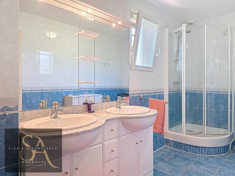 Maison - 174 m² - 5 pièces