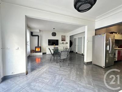 Maison - 125 m² - 6 pièces