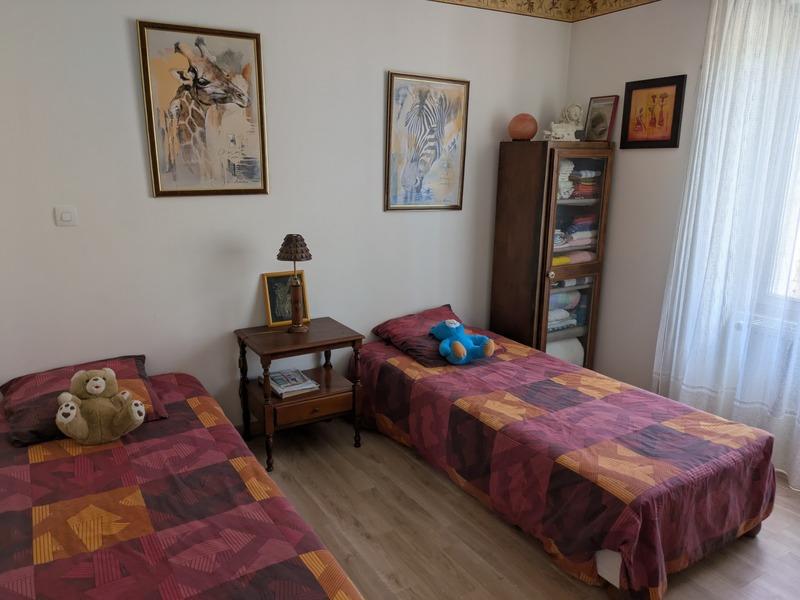 Maison - 195 m² - 9 pièces