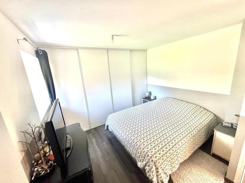 Maison - 175 m² - 8 pièces