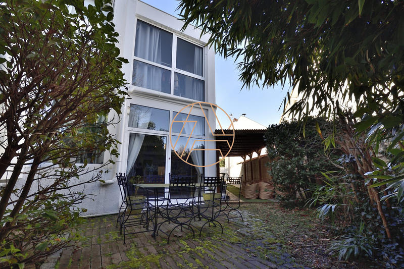 Maison contemporaine - 156 m² - 6 pièces