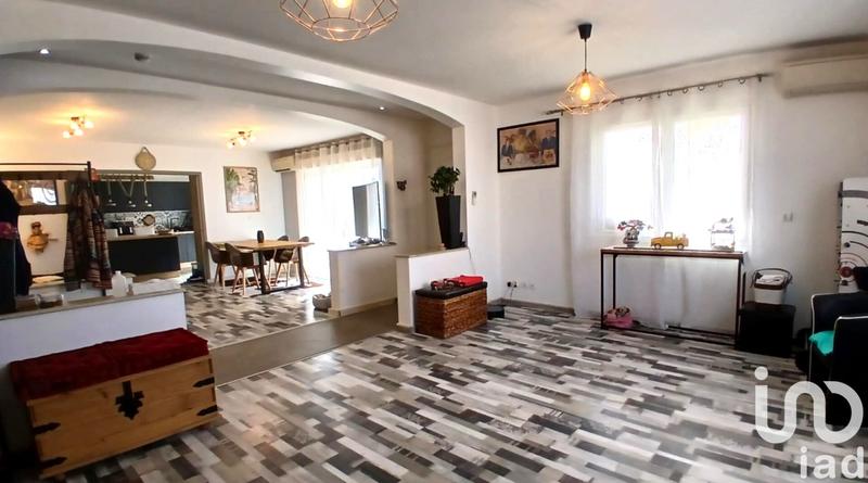 Maison - 140 m² - 6 pièces