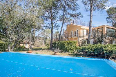 Maison - 165 m² - 6 pièces