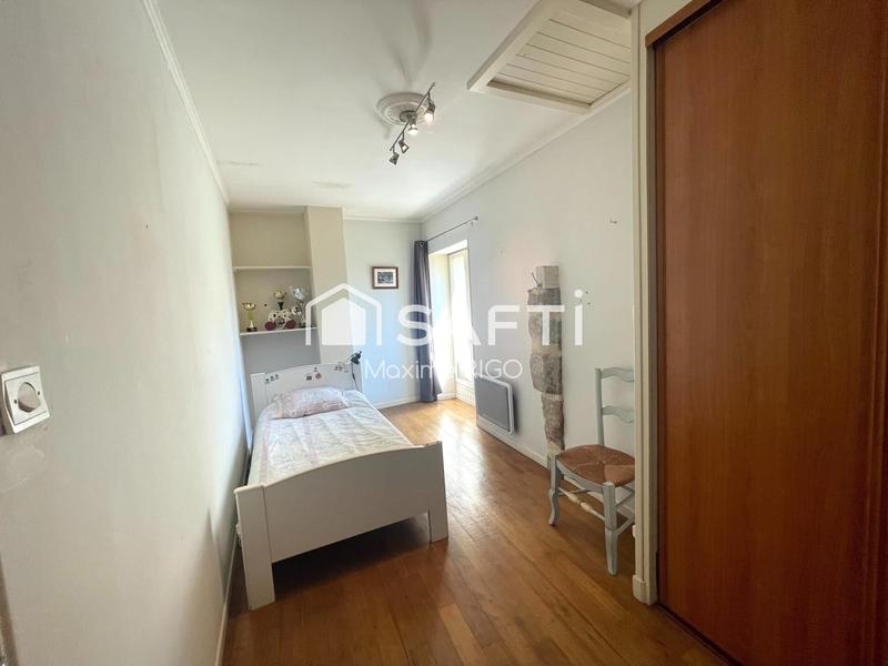 Maison - 155 m² - 6 pièces