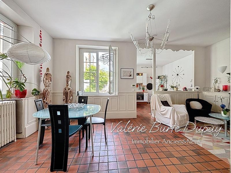 Maison - 184 m² - 7 pièces