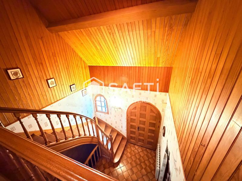 Maison - 127 m² - 5 pièces