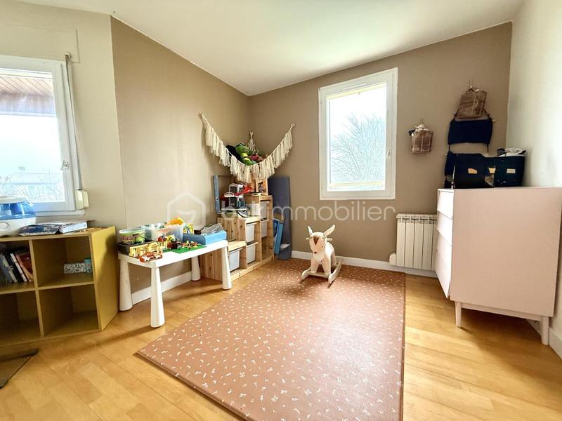 Maison - 142 m² - 6 pièces